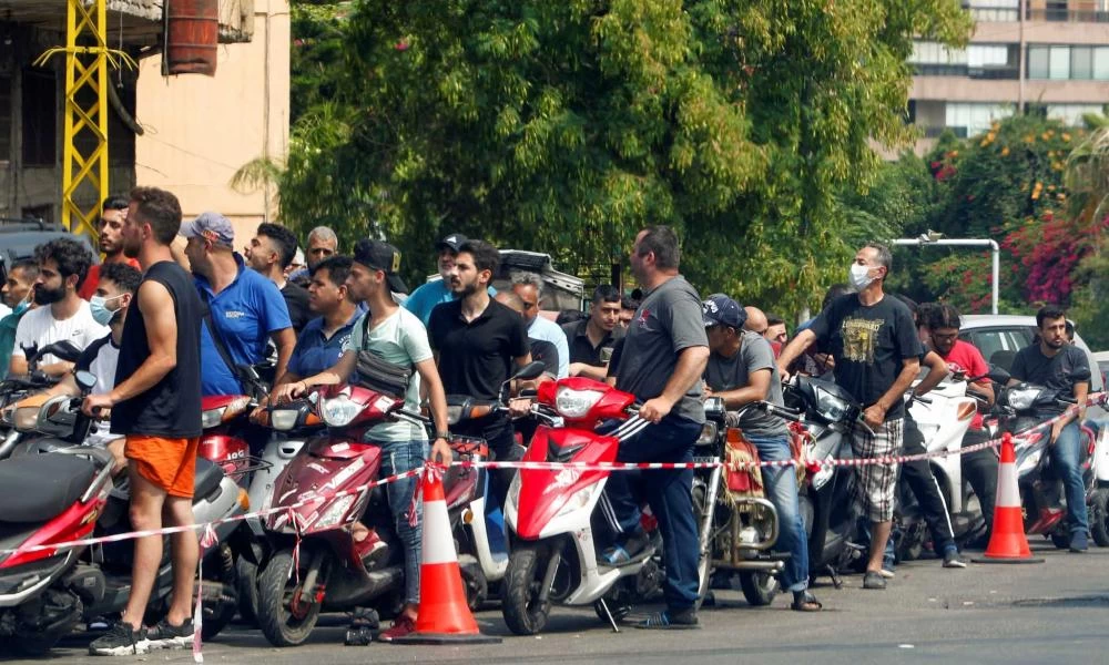 Λίβανος: Ουρές χιλιομέτρων για τρόφιμα και καύσιμα - Στα ύψη ο πληθωρισμός